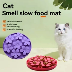 Silicone Pet Licking Pad Nonslip Slow Feeder Dog Bowls Dog Supplies Licking and Smelling Pad Pet Feeder Slow Eating Dish Bowl
