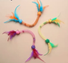 1pcs Random Mix Mint Ball Elastic Net Cat Teaser Stick Kitten Interactive Scratching Feather Toys Funny Pet Supplies