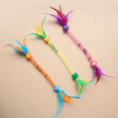 3pcs Random Mix Mint Ball Elastic Net Cat Teaser Stick Kitten Interactive Scratching Feather Toys Funny Pet Supplies