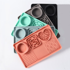 Dog Licking Mat Silicone Dog Food Mat Non-slip Slow Feeder Bowl