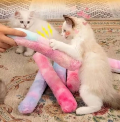 Autumn and winter cat plush gradient pillow, chewable cat stick, self-entertainment and boredom cat toy.