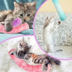 Autumn and winter cat plush gradient pillow, chewable cat stick, self-entertainment and boredom cat toy.