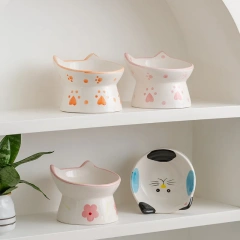 Hot Selling New Creative 3D Cute Cat Shape Ceramic Bowl Custom Logo Hand Made Pet Bowl Dog Cat Food Water Bowl Pet Supplier OEM