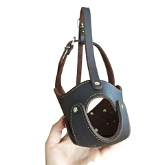 Top layer cowhide dog muzzle for extra large dogs Thickened genuine leather adjustable Breathable and comfortable pet mask