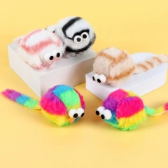 4pcs Cat Chewing Plush Toy Simulated Mouse Squeaky Cute Interactive Kitten Toy Bite Resistant Teeth Cleaning Cat Toy Supplies