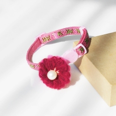 Various cute flower-shaped fur collars