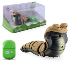 Electric remote-controlled bug toy for cats