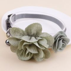 Cute Flower Anti-Suffocation Collar for Pets