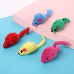 Hanging Mouse and Cat Toy Accessories Gray Colored Fur Mouse Shaped Sound Plush Mouse and Cat Toy