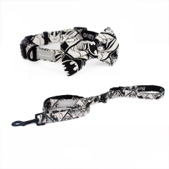Detachable bow on pet collar
