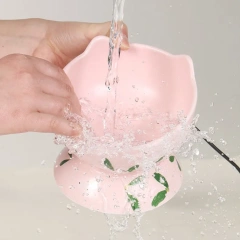 Small Ceramic Pet Heated Feeding Bowl Cute Cat Dog Water & Food Bowl with Elevated Automatic Design Indoor Use with Box Packing