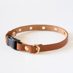 Exquisite handmade leather cat collar