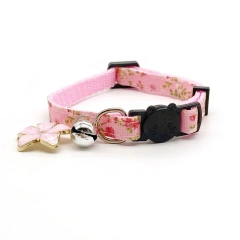 Polyester Kitty Necklace Flower Cat Dog Collar with Bell-Small Animal Accessory Pet Outdoor Walking Accessories