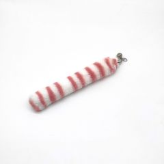 Replaceable heads for fox fur and rabbit fur cat toys