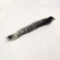 Replaceable heads for fox fur and rabbit fur cat toys