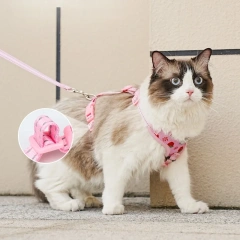 Lovely Fashion Strawberry Print Soft Air Mesh High Quality Pet Dog Cat Harness with Leash Set