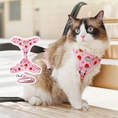 Lovely Fashion Strawberry Print Soft Air Mesh High Quality Pet Dog Cat Harness with Leash Set