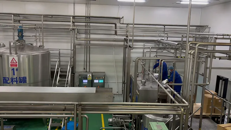 Lz Beverage's high-speed aseptic cold fill line, designed to maintain the nutritional integrity and flavor of sugar-free beverages without preservatives.