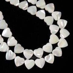 White Natural Trochid Shell/Trochus Shell Center-drilled Smooth Flat Heart Beads, Approx 11.8-12mm, 38cm/strand
