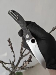 Spy Kapara Folding Knife 3.54" S30V Satin Plain Blade, Carbon Fiber Handles, Compression Lock - C241CF