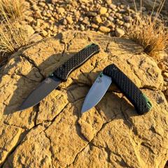 BM 534 Bugout AXIS Folding Knife 3.19" 9Cr13 Satin Plain Blade, T6-Aluminum Handles