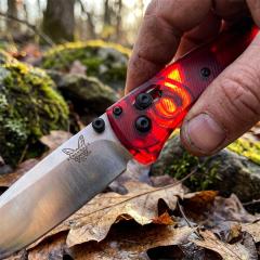 BM 535-1 Bugout AXIS Folding Knife 3.15" D2 Satin Plain Blade, PEI Handles