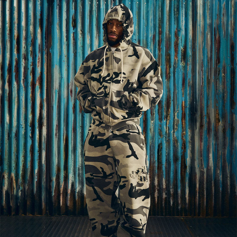 Corteiz Diplomatic Tracksuit Wearing Effect