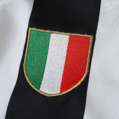 retro 02 03 juventus home jersey