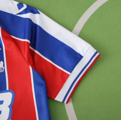 25 26 Crystal Palace home jersey