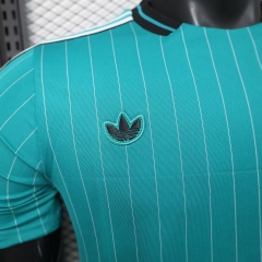 2025/26 Liverpool Retro Casual Jersey Player Version