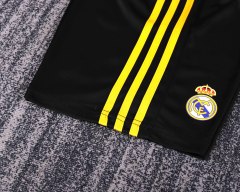 2011/12 Real Madrid Retro Kids Jersey Goalkeeper Black