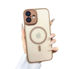 磨砂肤感适用iPhone16Pro手机壳磁吸苹果14Pro自带镜头膜13保护套