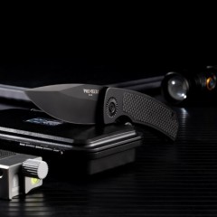 Pro-Tech Magic II AUTO Folding Knife 3.94" 154CM DLC Plain Blade, Black Aluminum+Carbon Fiber Handles