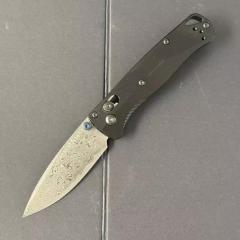 BM 533SL-10 Knives Bugout AXIS Folding Knife 2.76" Damascus Satin Plain Blade, Aluminum Handles