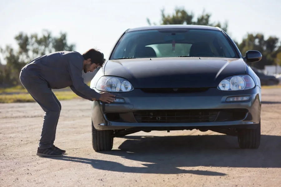 Signs of Suspension Problems and Easy Repair You Can Do Yourself demonstrated through a simple suspension bounce test