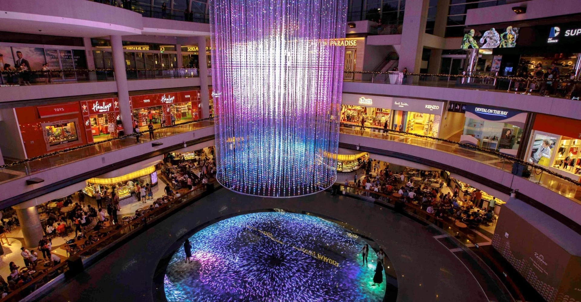Seekway 3D qTube solution at Marina Bay Sands