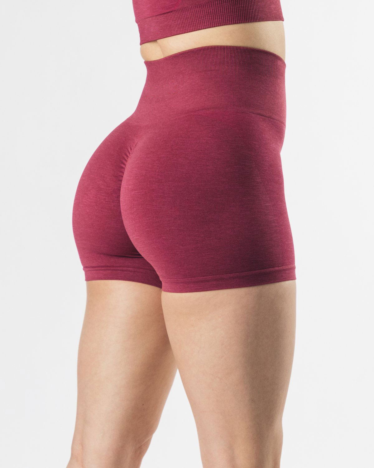 FebWomenAmplifyShort_051_1200x