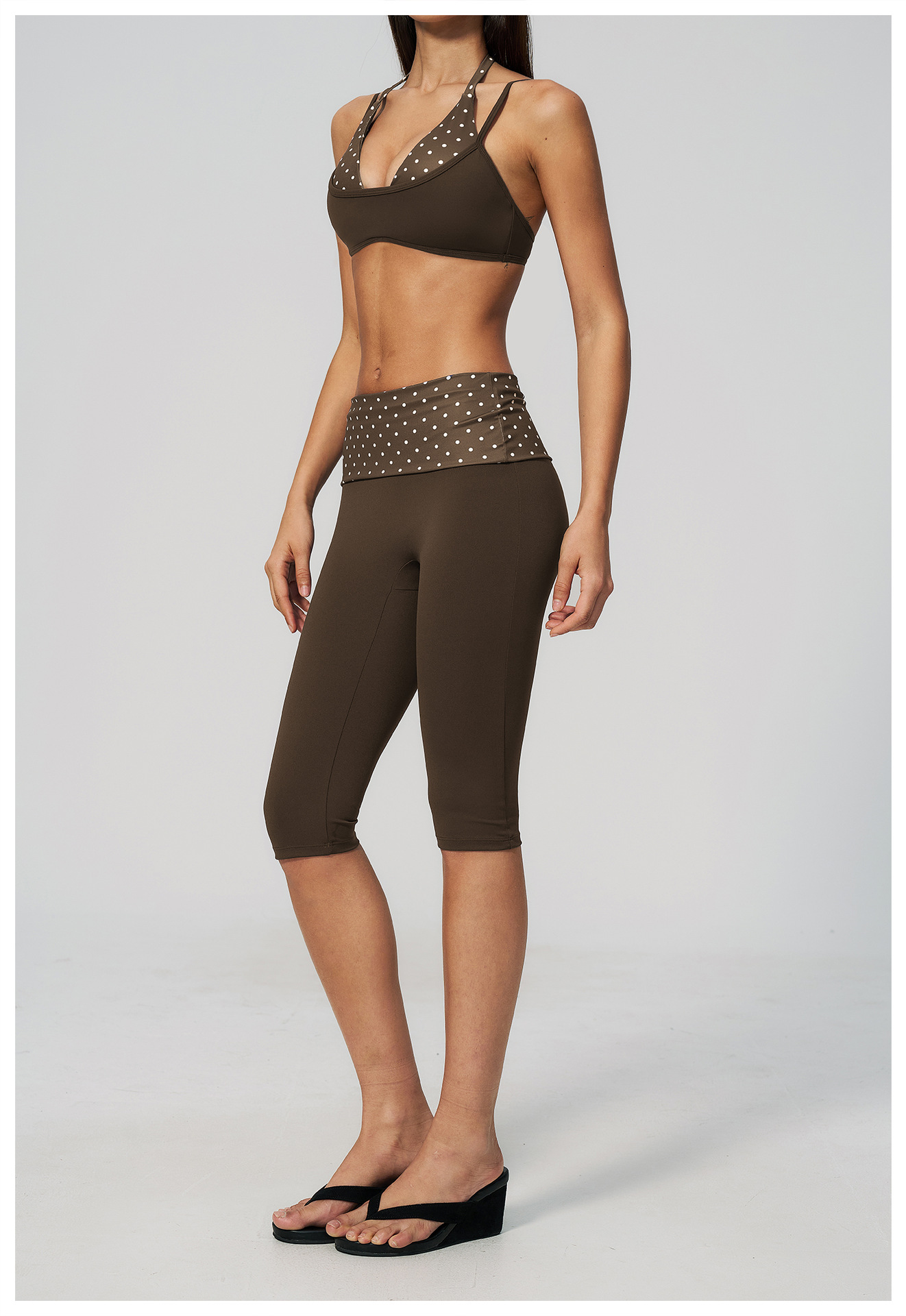 Brown white polka dots (27).jpg