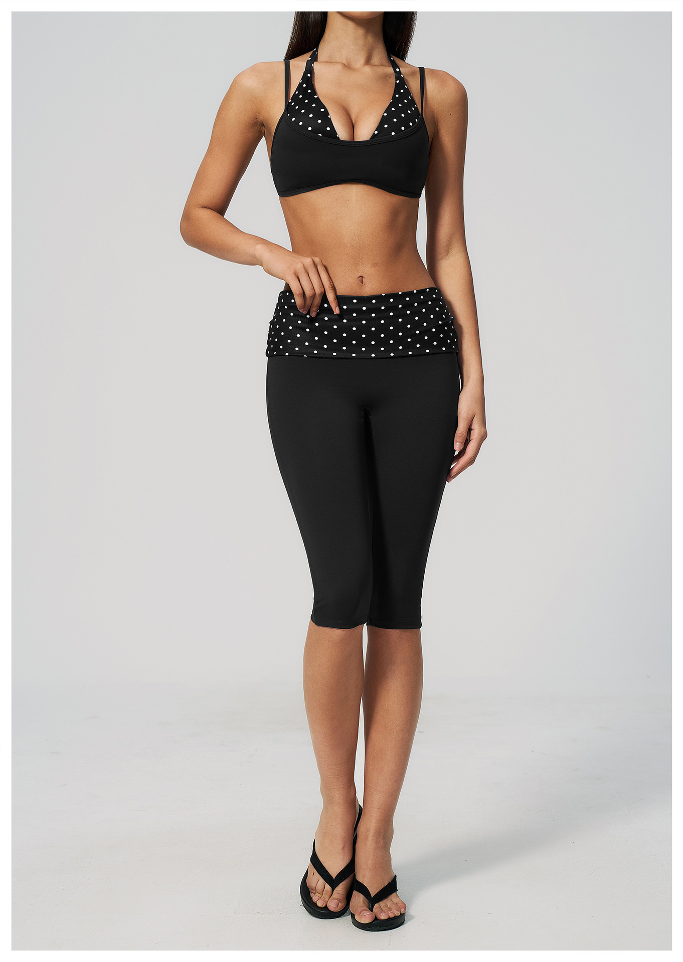 Black and white polka dots (26).jpg