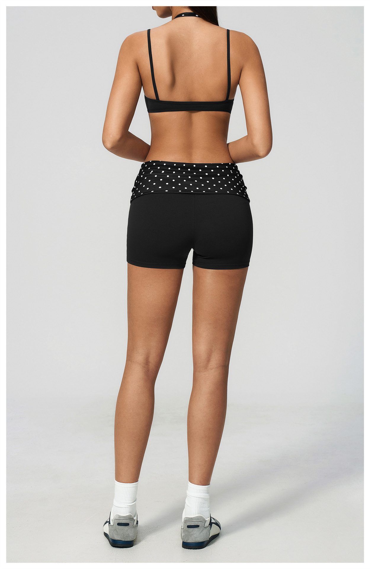 Black and white polka dots (6).jpg