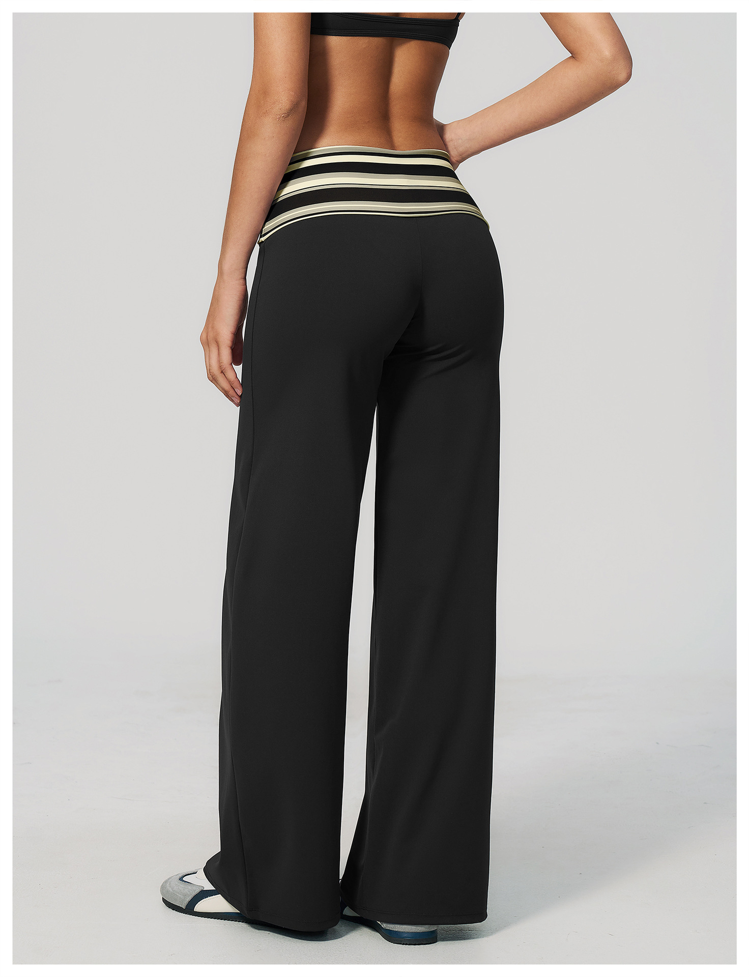 Black stripes (31).jpg