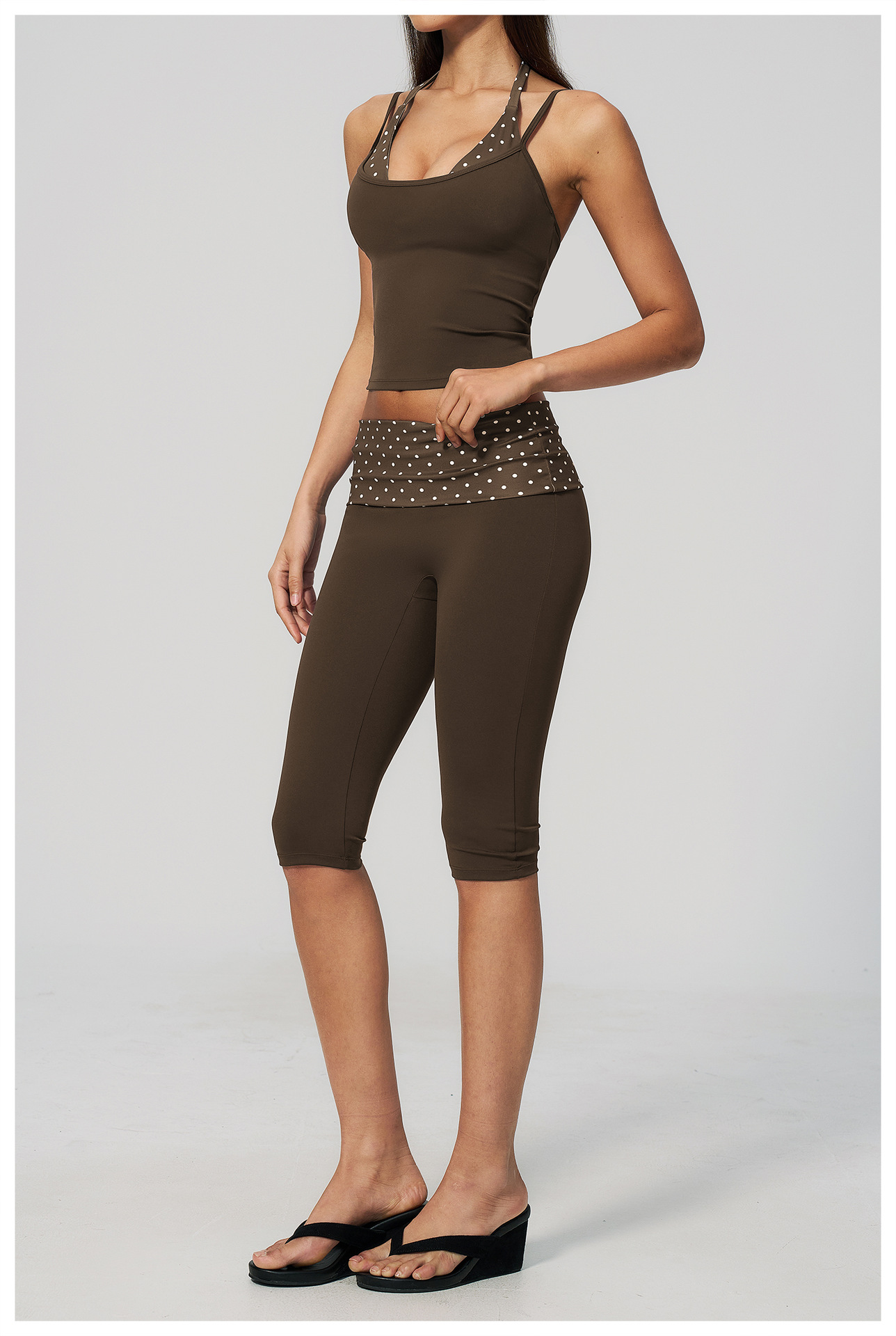 Brown white polka dots (32).jpg