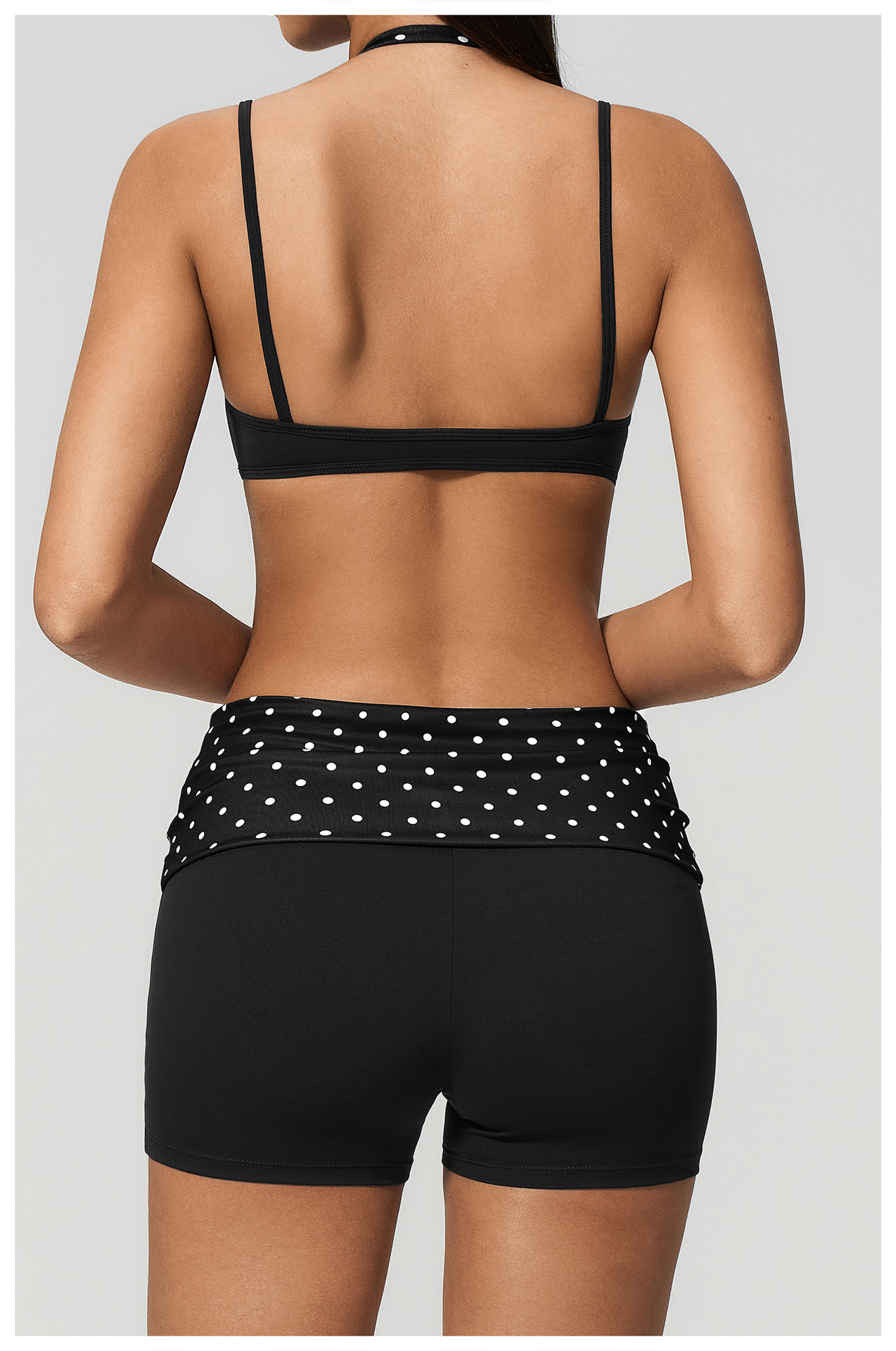 Black and white polka dots (6).jpg