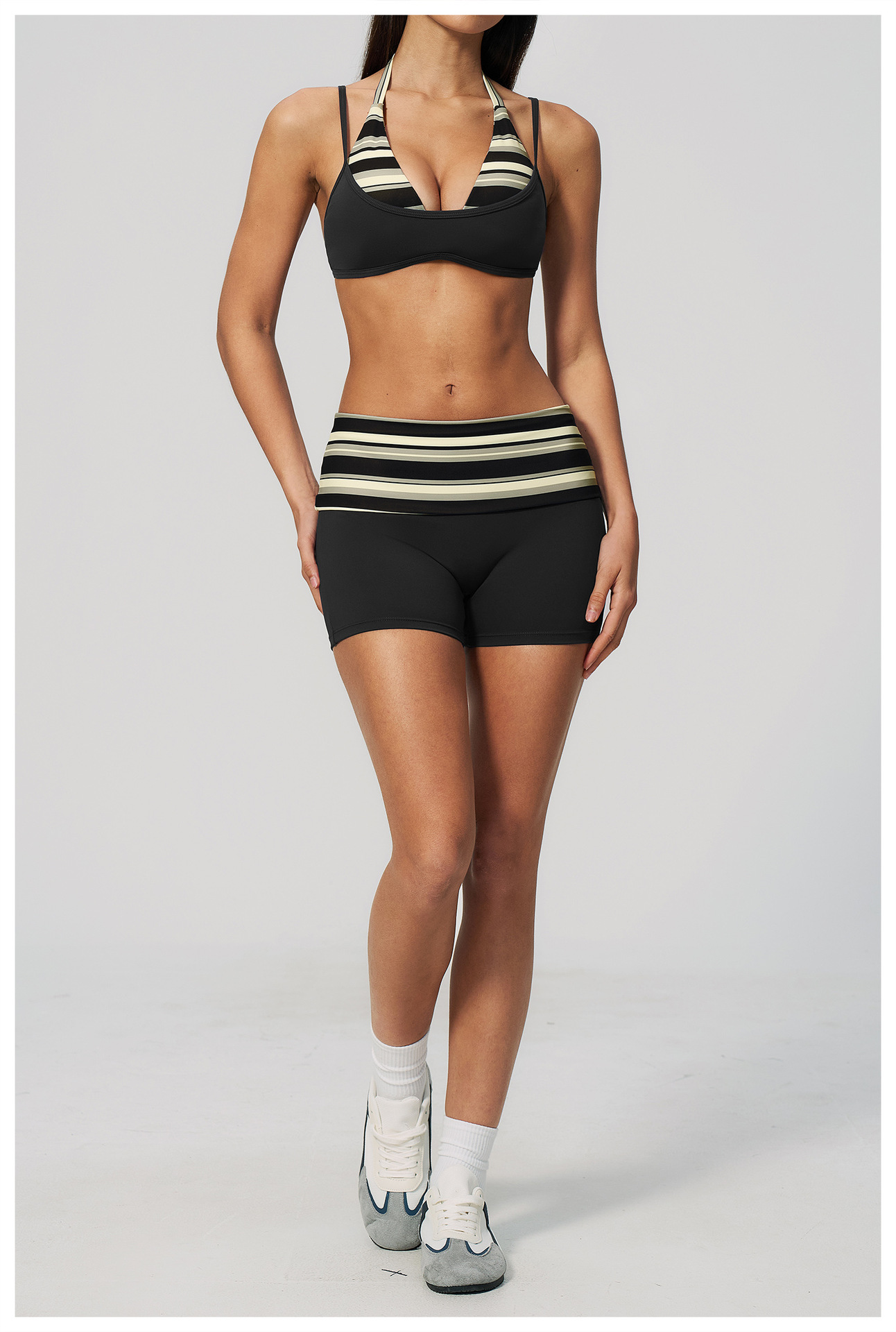 Black stripes (20).jpg