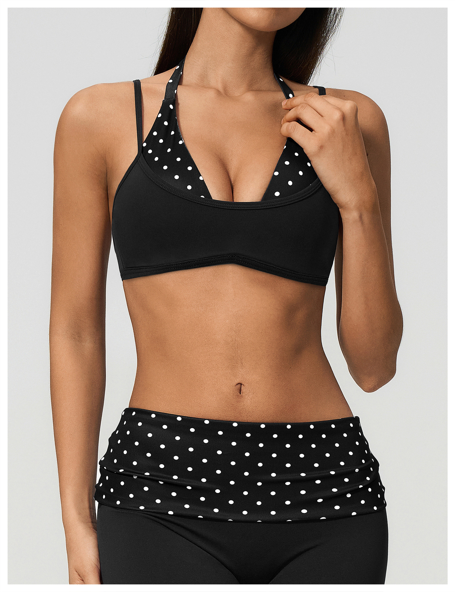 Black and white polka dots (2).jpg