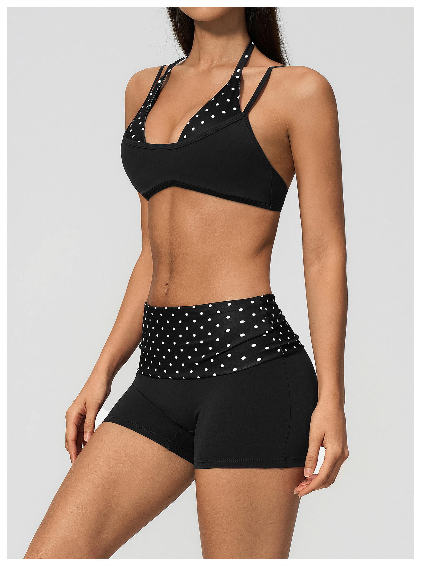 Black and white polka dots (4).jpg