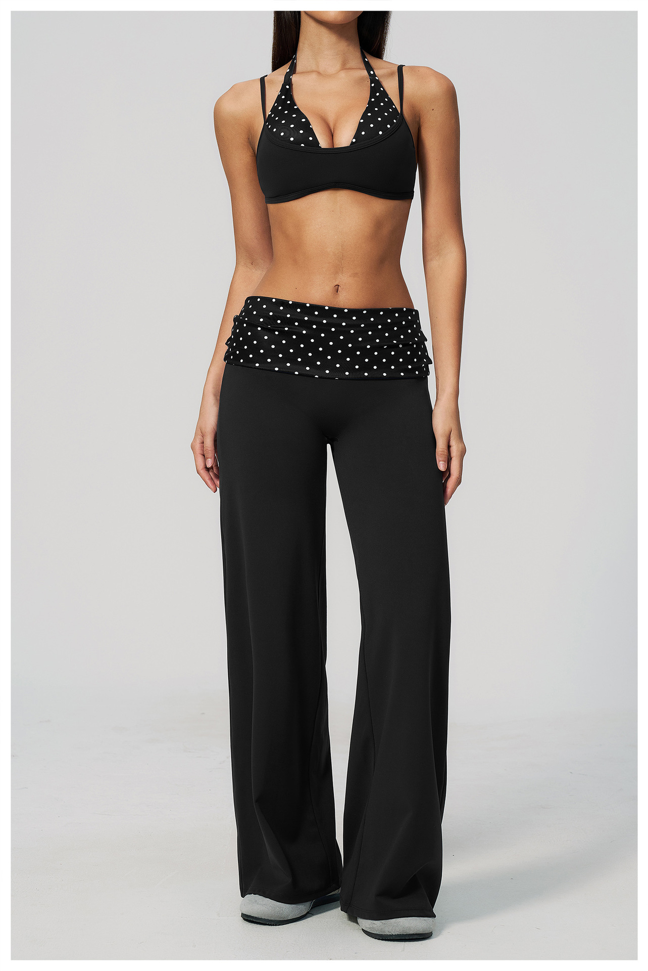 Black and white polka dots (19).jpg