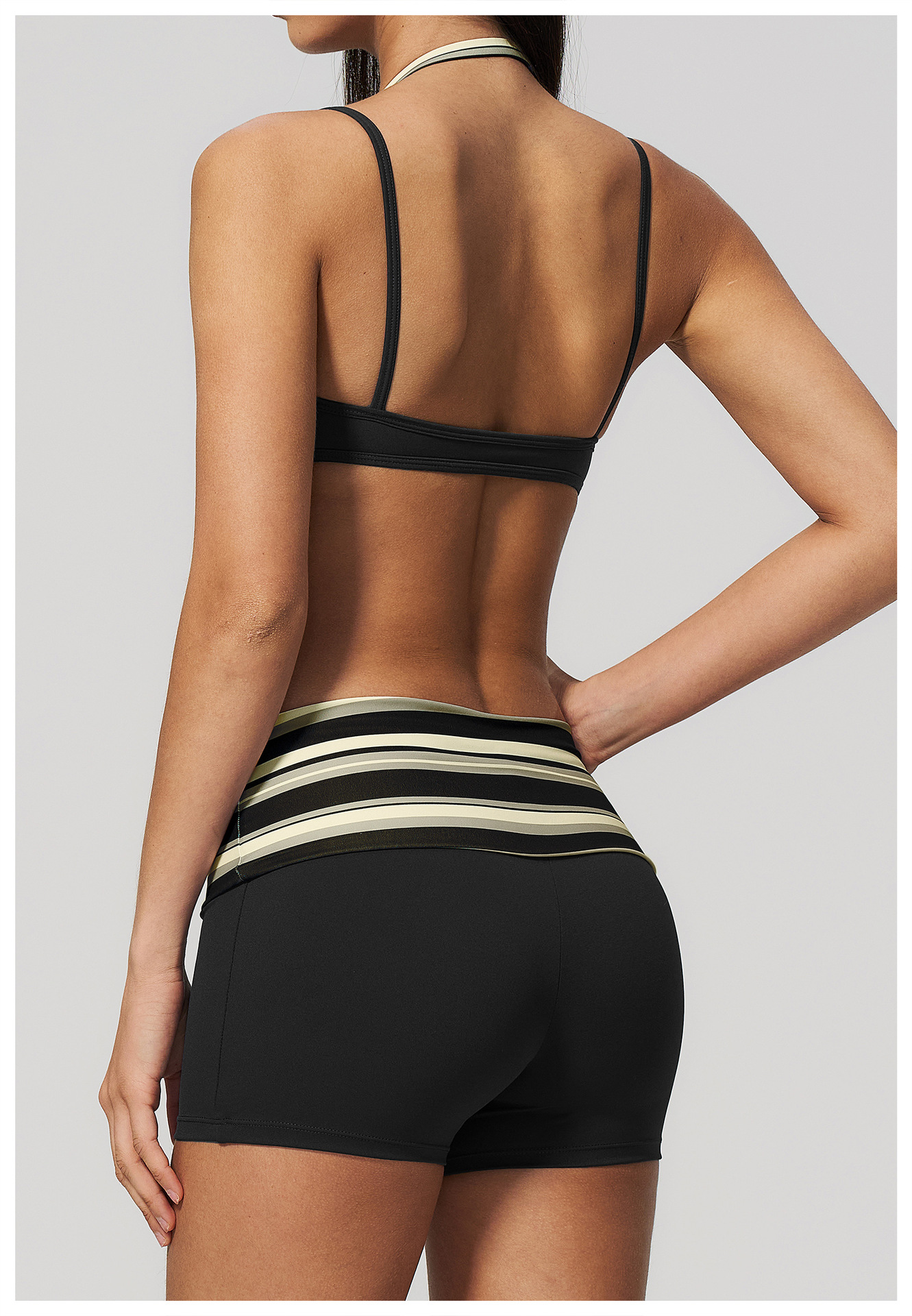 Black stripes (26).jpg