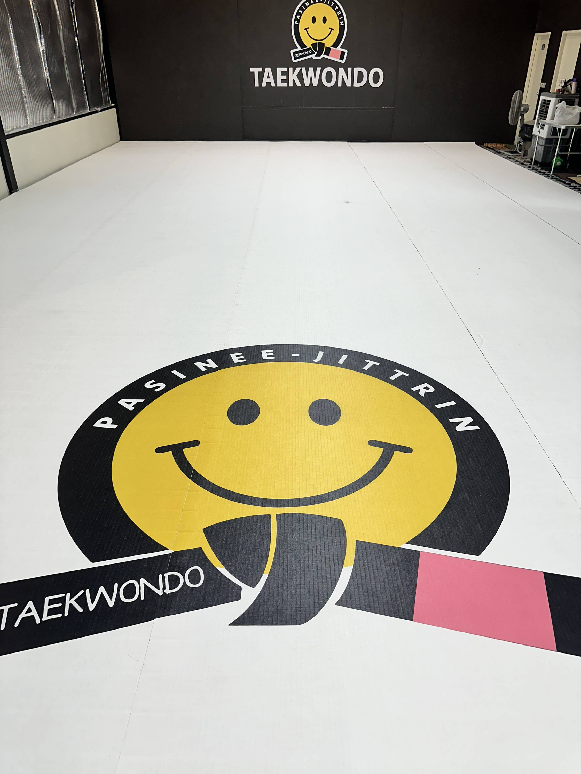Custom logo and roll-out mat color example two