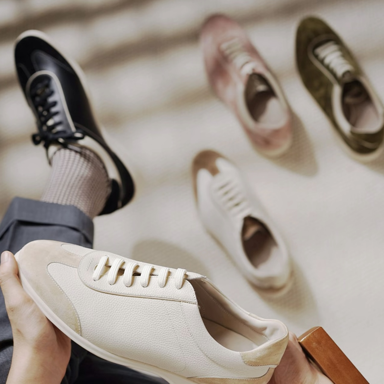 Casual shoes